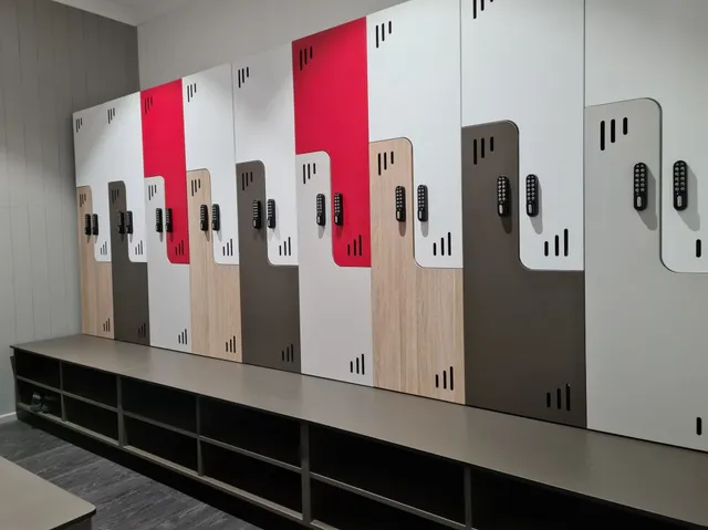 Custom commercial lockers in multiple colours